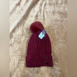 Elegant Burgundy Knit Pom-Pom Hat
